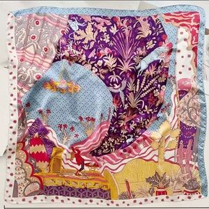 Elegant  Multicolor Scarf feels like silk, is polyester